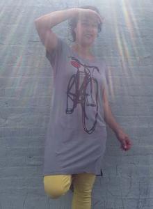 Bike with heart shaped seat dress